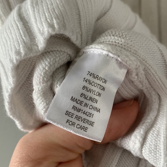 Rue and Willow Ribbed Halter Sweater sleeveless - Picture 6 of 7